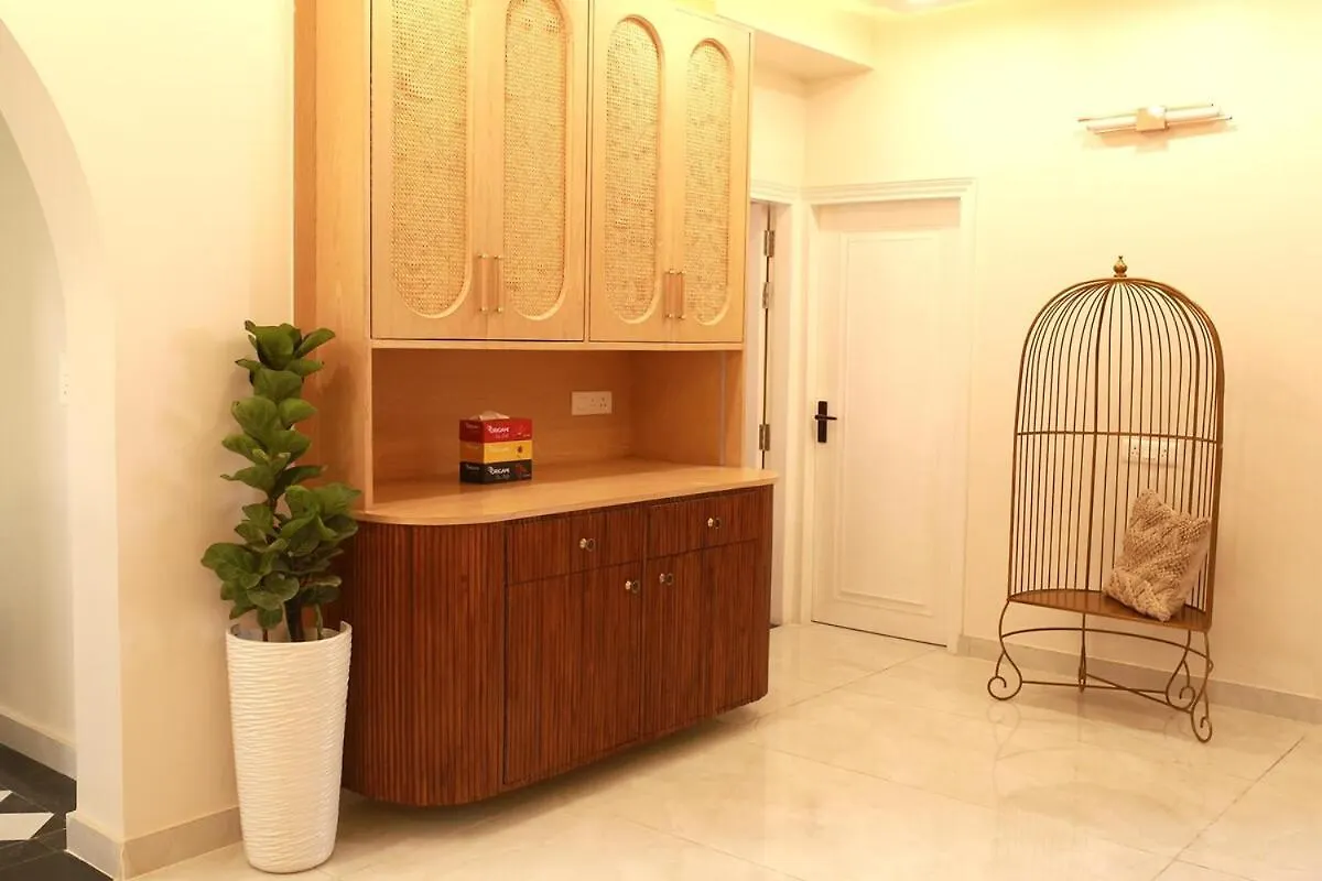 Stylish 1BHK, Dwarka I Yashobhoomi I Delhi Airport Apartment New Delhi 0*,