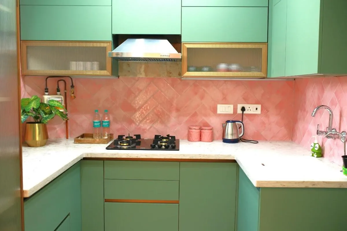 Stylish 1BHK, Dwarka I Yashobhoomi I Delhi Airport Apartment New Delhi India